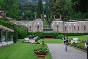 コモ湖　ヴィラデステ　